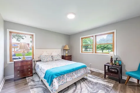 795 East 163rd Street South Holland IL 60473