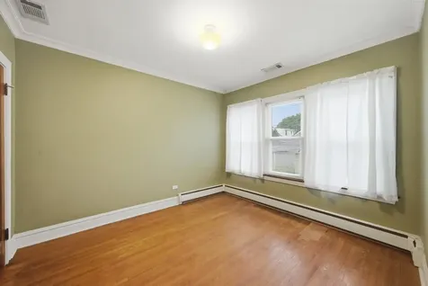 3516 Elmwood Avenue Berwyn IL 60402