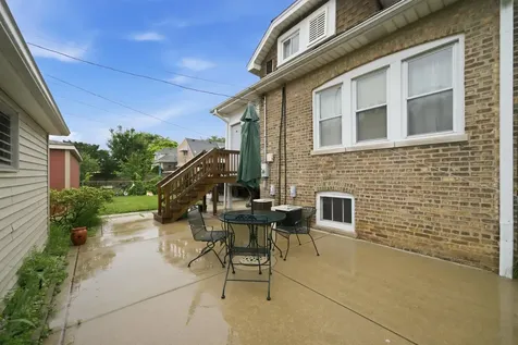 3516 Elmwood Avenue Berwyn IL 60402