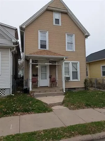 806 24TH Street Rock Island IL 61201