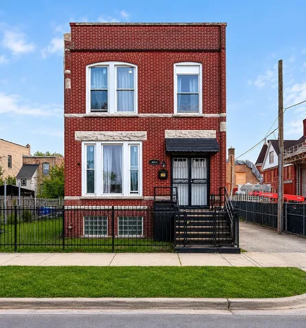 2671 West Maypole Avenue Chicago IL 60612