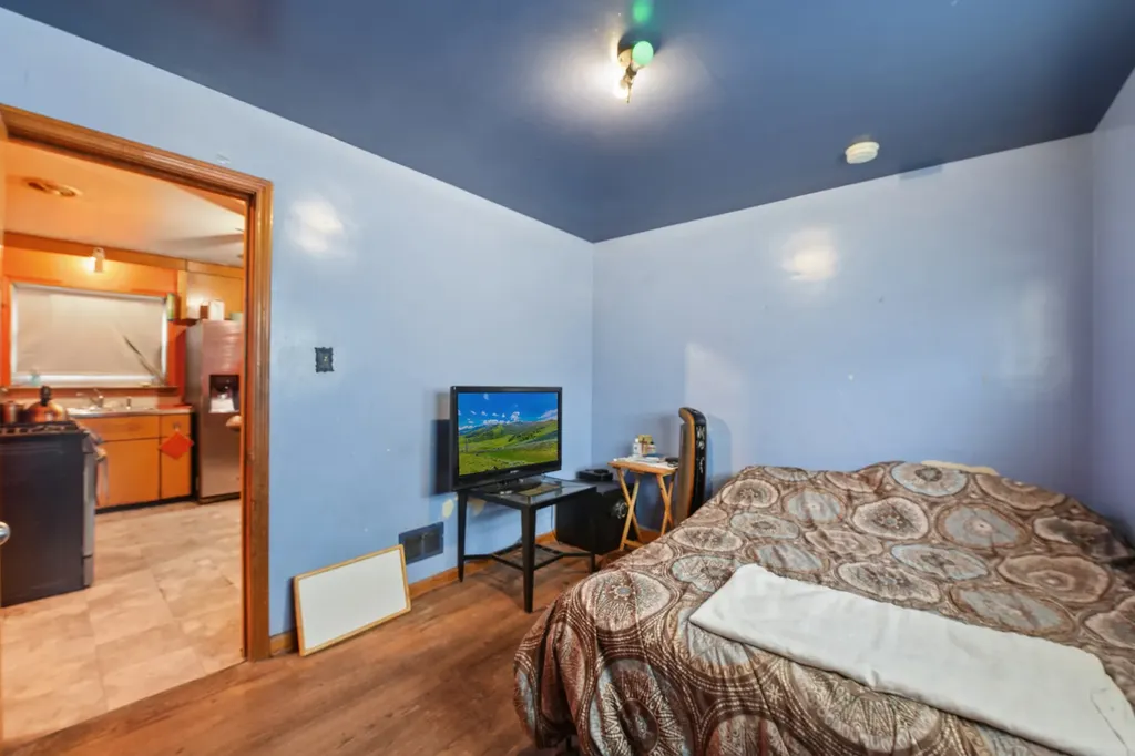 5317 South Hamilton Avenue Chicago IL 60609