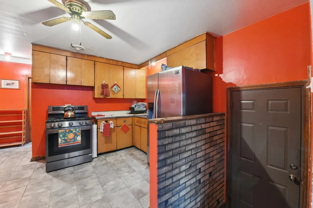 5317 South Hamilton Avenue Chicago IL 60609