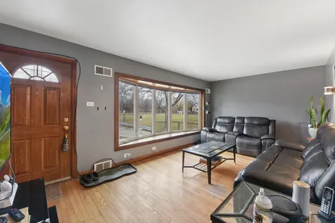 5317 South Hamilton Avenue Chicago IL 60609