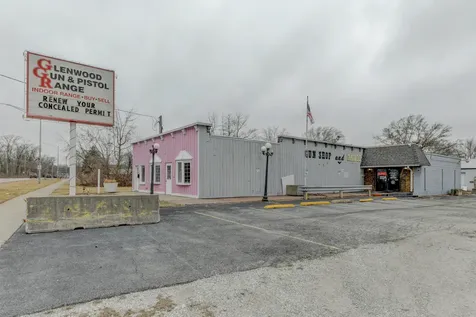 135 East Main Street Glenwood IL 60425