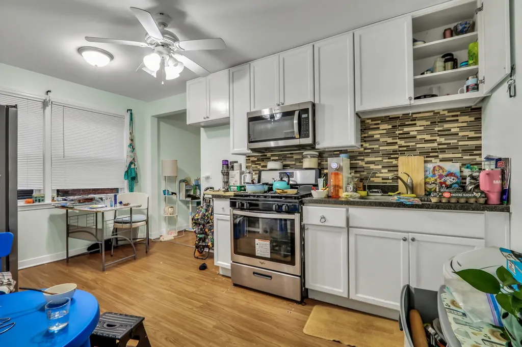 4956 Louise Street Skokie IL 60077