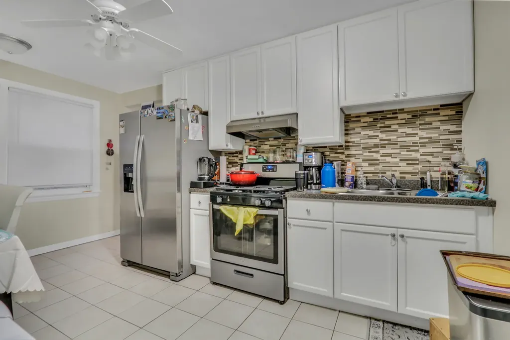 4956 Louise Street Skokie IL 60077
