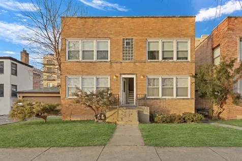 4956 Louise Street Skokie IL 60077