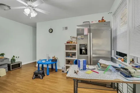 4956 Louise Street Skokie IL 60077