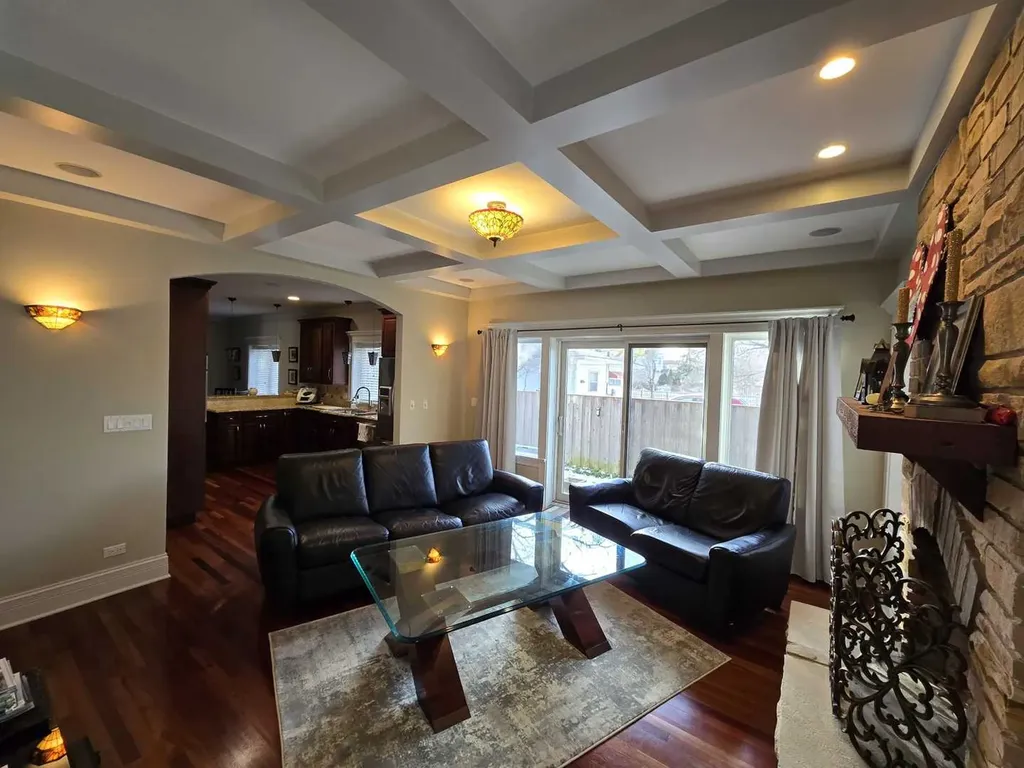 7007 West Hayes Avenue Chicago IL 60631