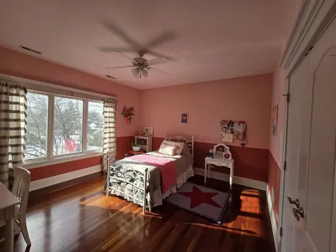 7007 West Hayes Avenue Chicago IL 60631