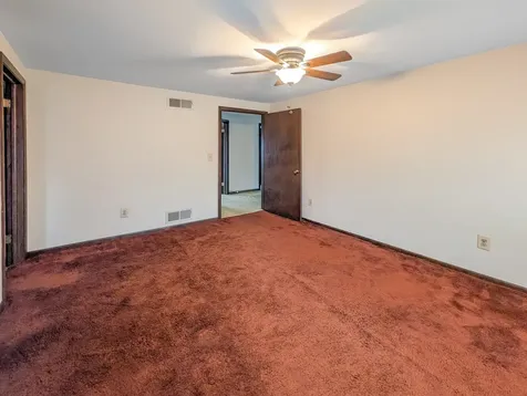 9319 North Knight Avenue Des Plaines IL 60016