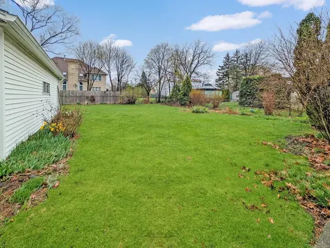 9319 North Knight Avenue Des Plaines IL 60016