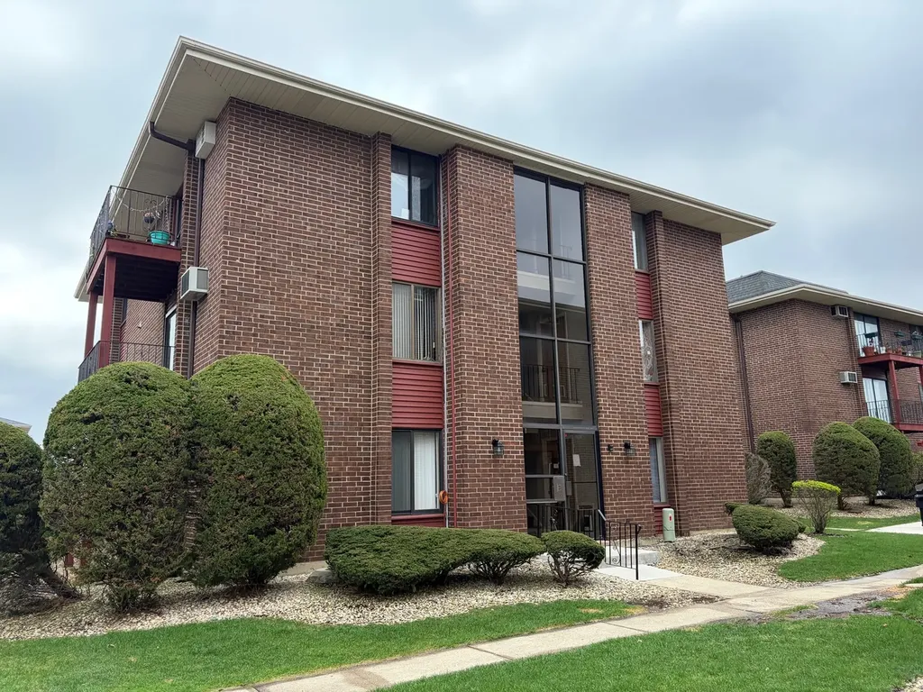 15818 Terrace Drive Oak Forest IL 60452