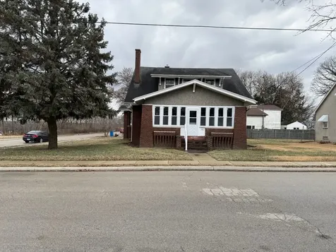 1204 6TH Street Peru IL 61354