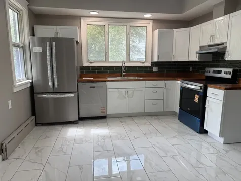 1204 6TH Street Peru IL 61354