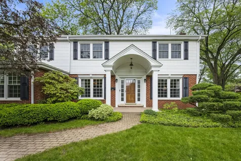 703 East Thomas Street Arlington Heights IL 60004