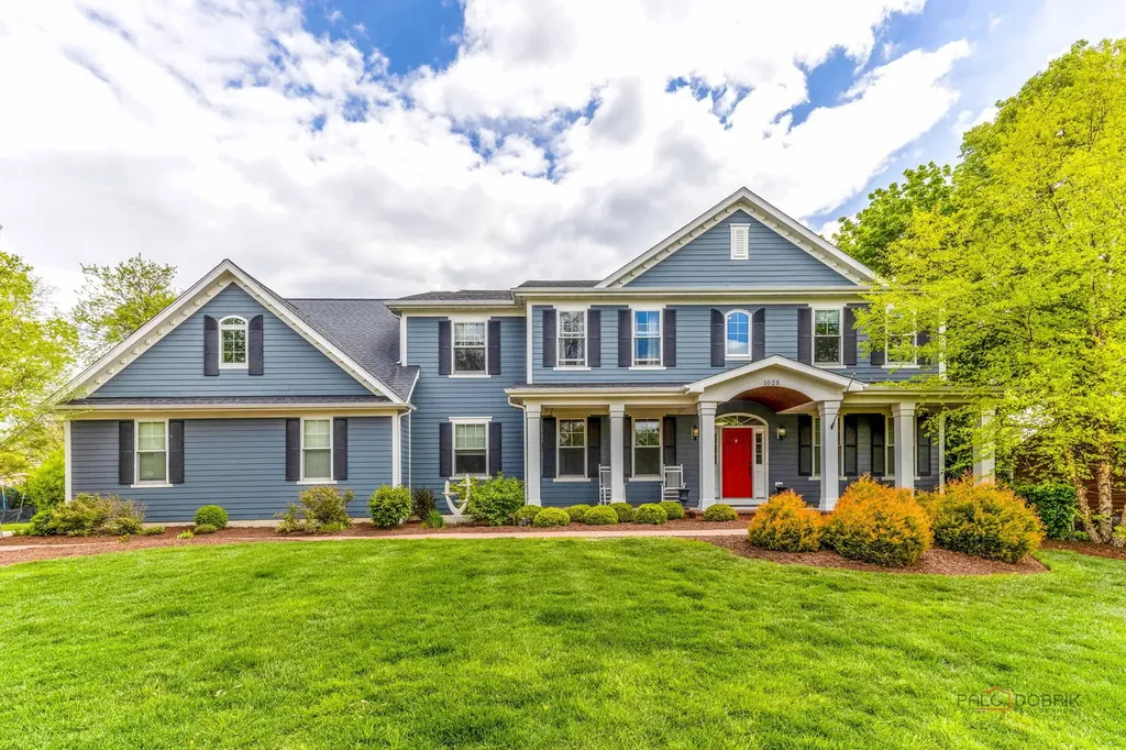 1025 South Vail Avenue Arlington Heights IL 60005