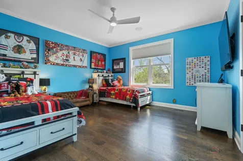 1025 South Vail Avenue Arlington Heights IL 60005