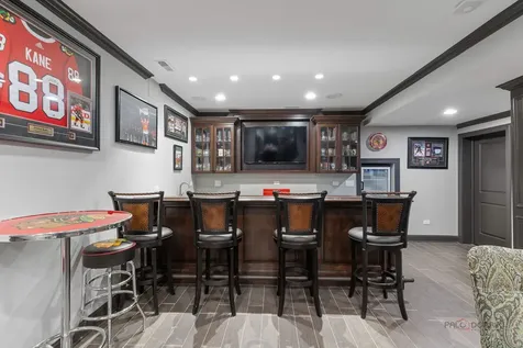 1025 South Vail Avenue Arlington Heights IL 60005