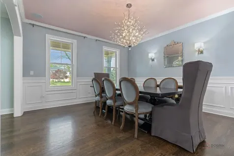 1025 South Vail Avenue Arlington Heights IL 60005
