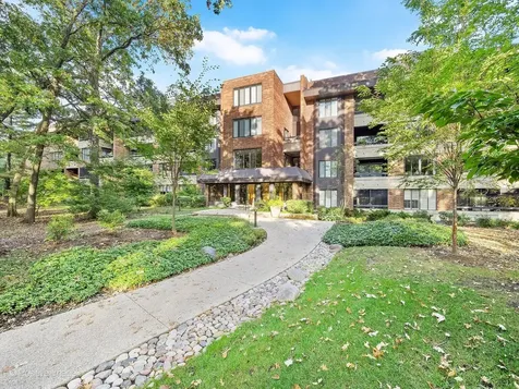 1401 Burr Oak Road Hinsdale IL 60521