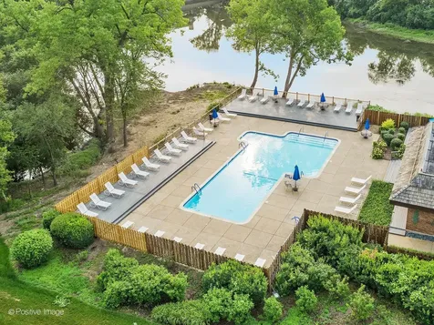 1401 Burr Oak Road Hinsdale IL 60521