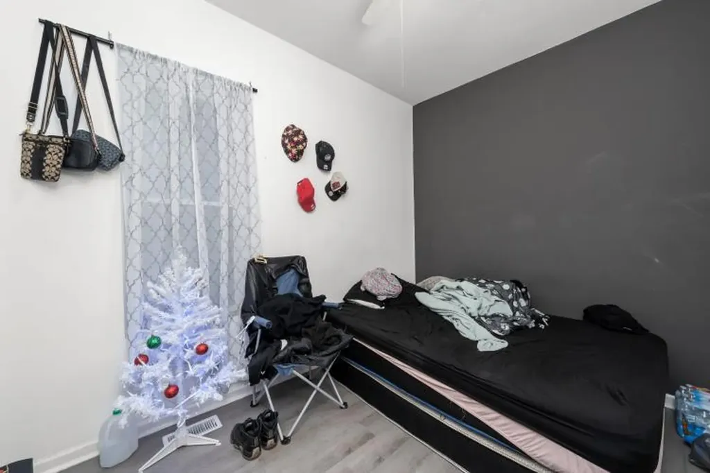 7358 South Carpenter Street Chicago IL 60621