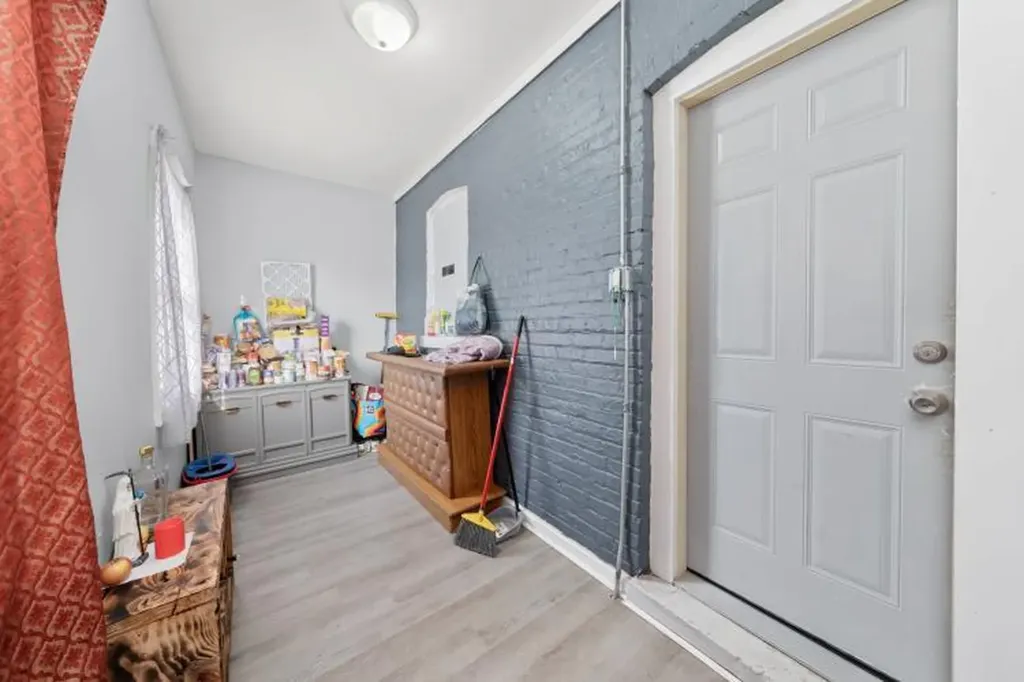 7358 South Carpenter Street Chicago IL 60621