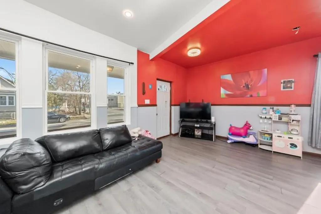 7358 South Carpenter Street Chicago IL 60621