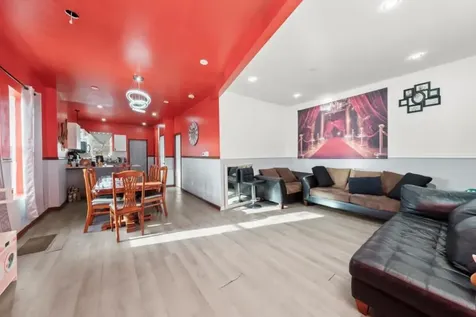 7358 South Carpenter Street Chicago IL 60621