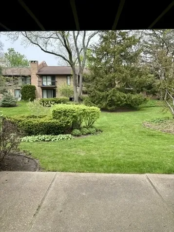1720 Wildberry Drive Glenview IL 60025