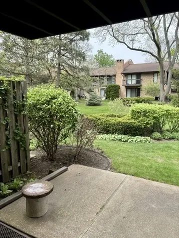 1720 Wildberry Drive Glenview IL 60025