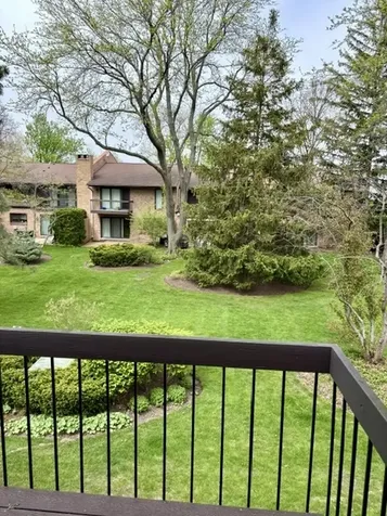 1720 Wildberry Drive Glenview IL 60025