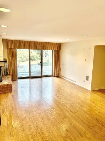 1720 Wildberry Drive Glenview IL 60025