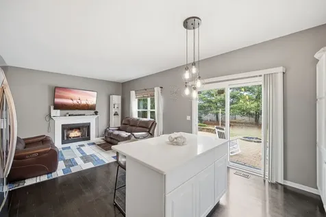 1820 Bluestem Circle Aurora IL 60504