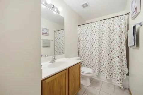 1820 Bluestem Circle Aurora IL 60504