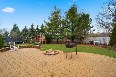 1820 Bluestem Circle Aurora IL 60504