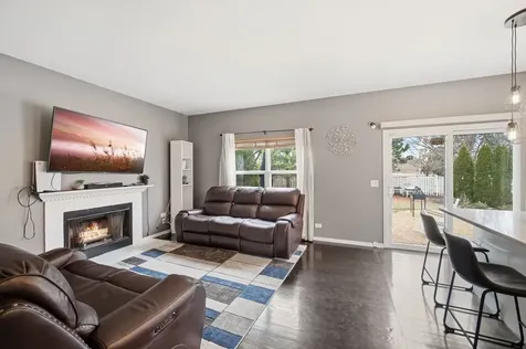 1820 Bluestem Circle Aurora IL 60504