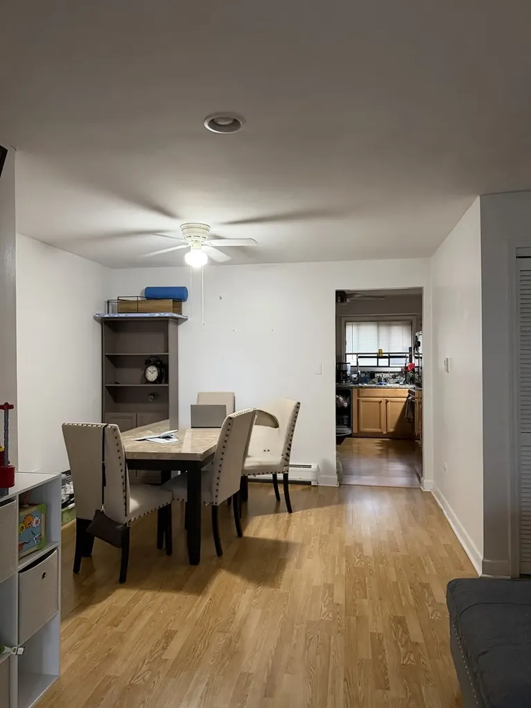 5155 North East River Road Chicago IL 60656