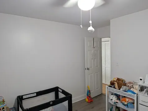 5155 North East River Road Chicago IL 60656