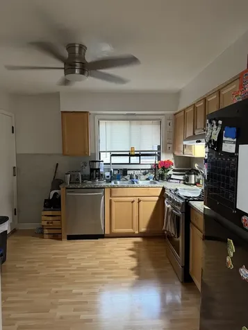 5155 North East River Road Chicago IL 60656