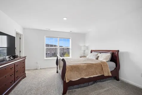 1034 Atterberg Road South Elgin IL 60177