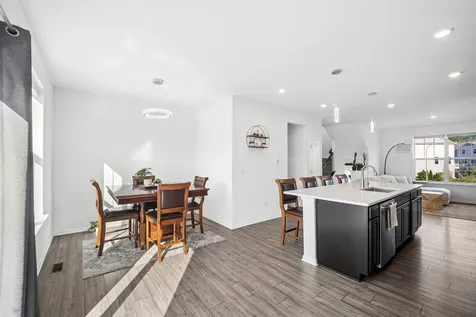 1034 Atterberg Road South Elgin IL 60177