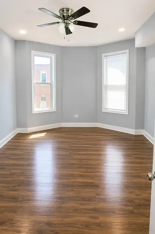 5705 South May Street Chicago IL 60621