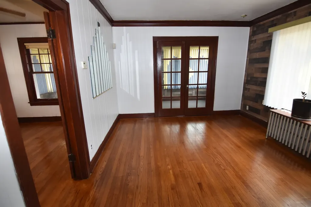 141 West 124th Street Chicago IL 60628