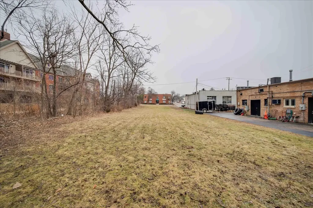 324 South Main Street Lombard IL 60148
