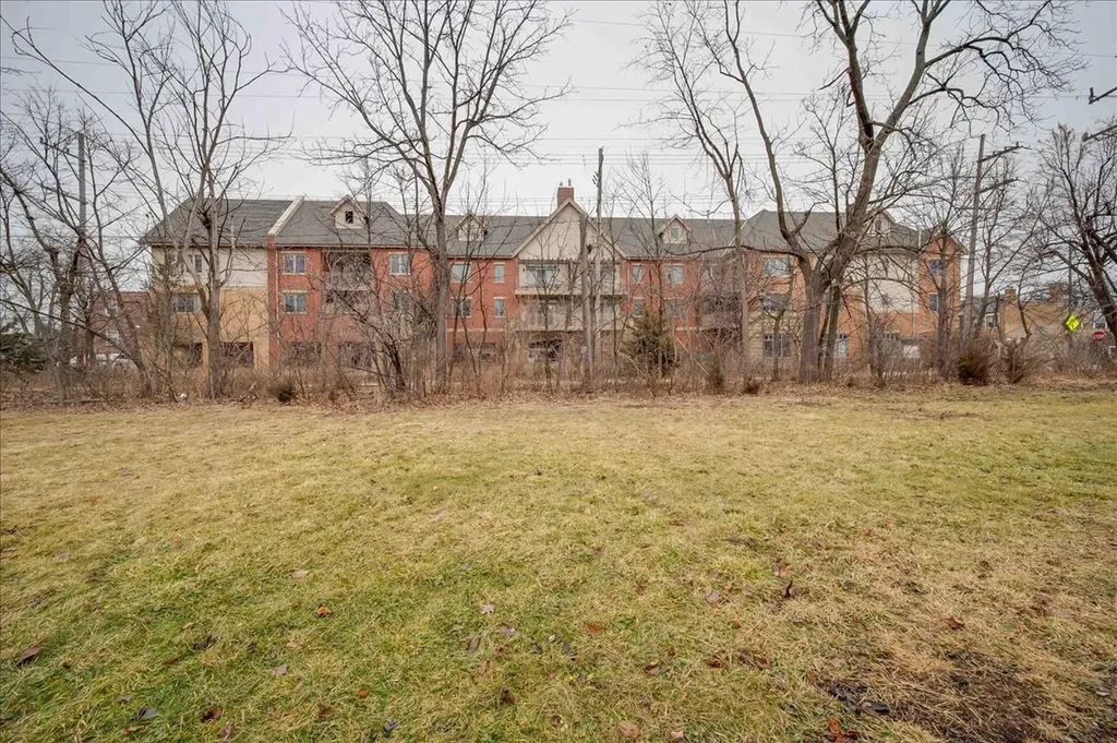 324 South Main Street Lombard IL 60148