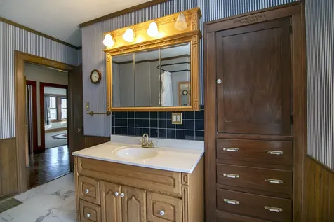 997 South Evergreen Avenue Kankakee IL 60901