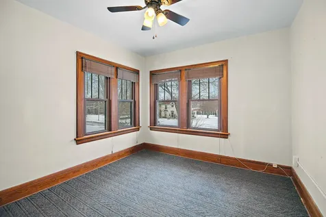 997 South Evergreen Avenue Kankakee IL 60901